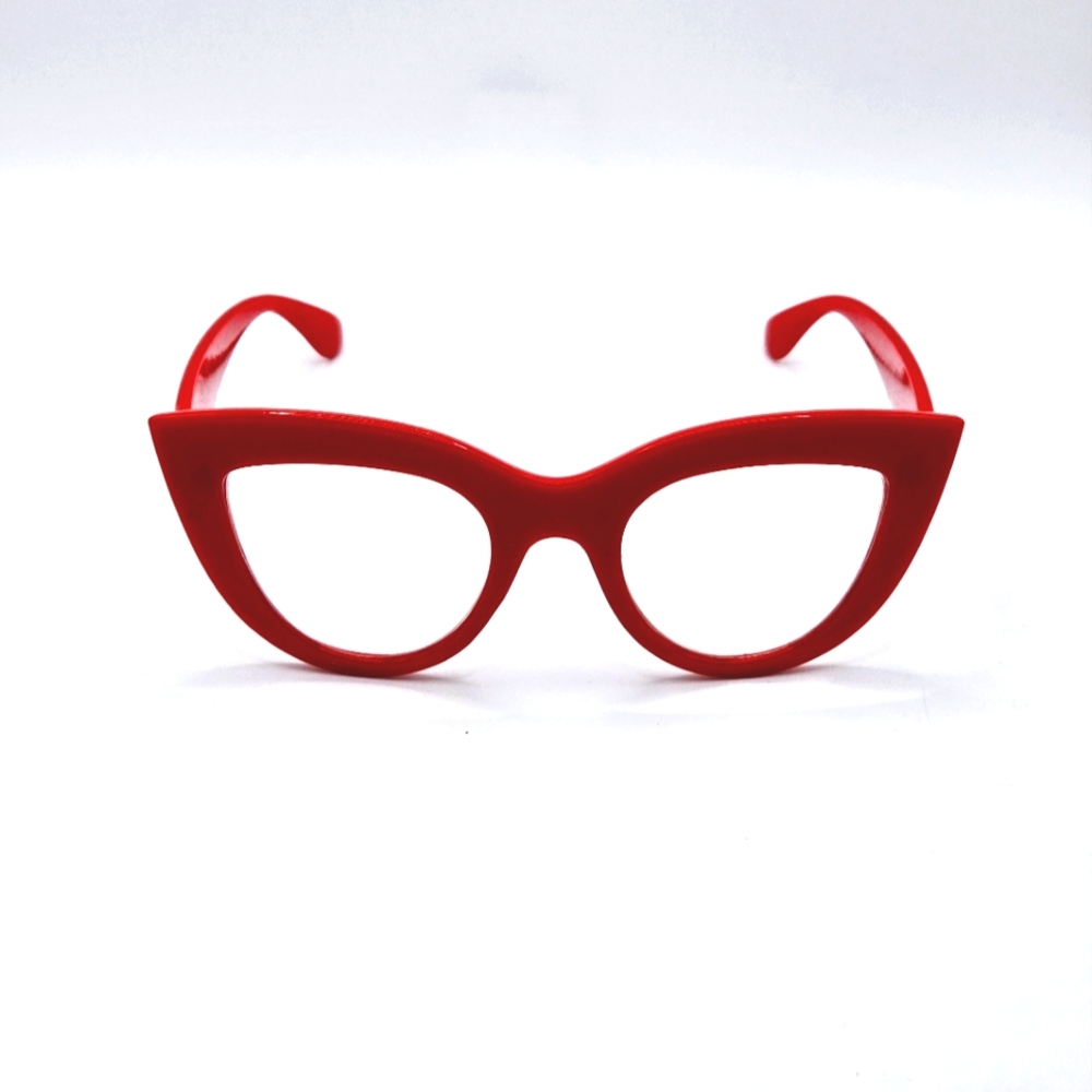 Chunky Liz Red Hot Reader